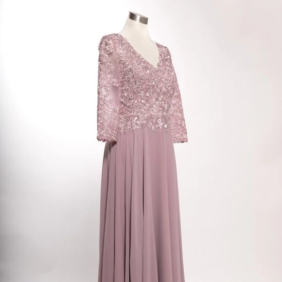 New A-Line Formal Floral Lace Embellished MOB Maxi Gown w/ 3/4 Sleeves TC M2758Q - Picture 1 of 8
